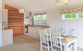 Kingswood Golf Lodges