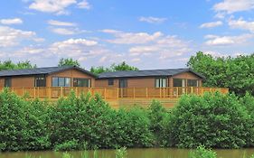 Kingswood Golf Lodges